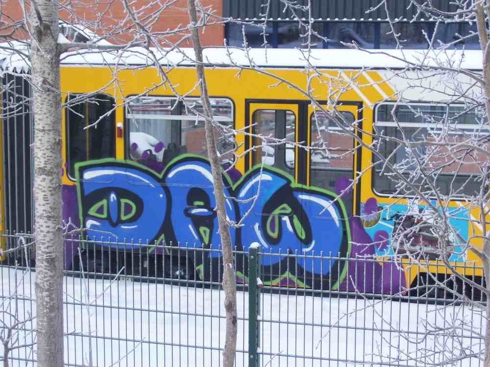 Graffiti Train - Photo by geracity - daw
