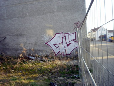 Graffiti Bombing - Photo by geracity - gay