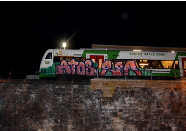Graffiti Train - Photo by geracity - atos, ser (2014)
