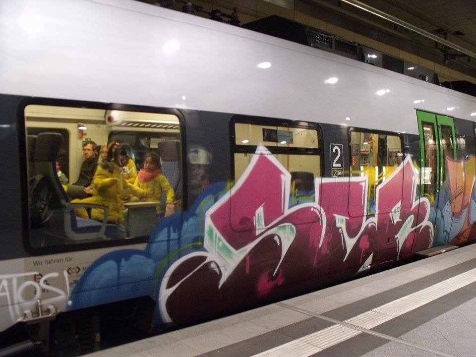 Graffiti Train - Photo by geracity - Ser