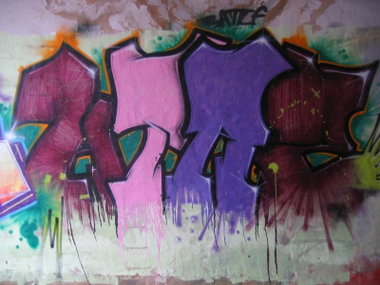 Graffiti Wall - Photo by geracity - htrz