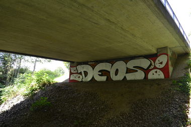 Graffiti Bombing in Gera - Photo by geracity - deos