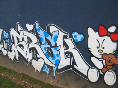 Graffiti Wall - Photo by geracity - srek