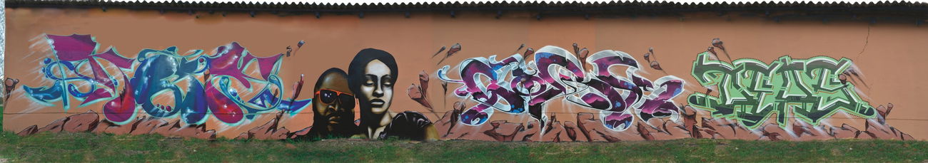 Graffiti Wall in Gera - Photo by geracity - kery, shu, sork