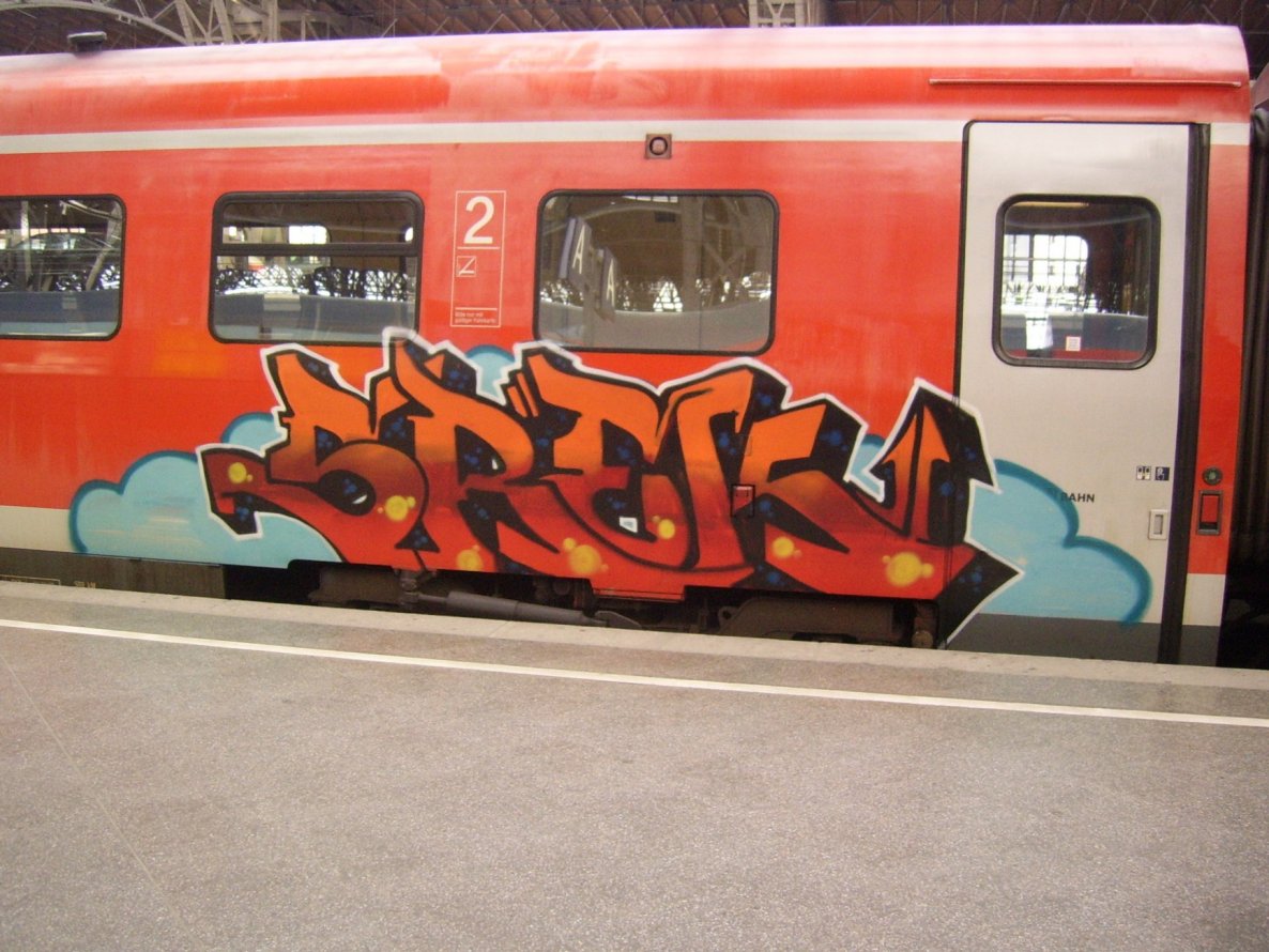 Graffiti Train in Leipzig - Photo by geracity - srek