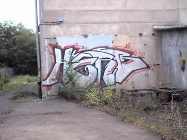 Graffiti Bombing - Photo by geracity