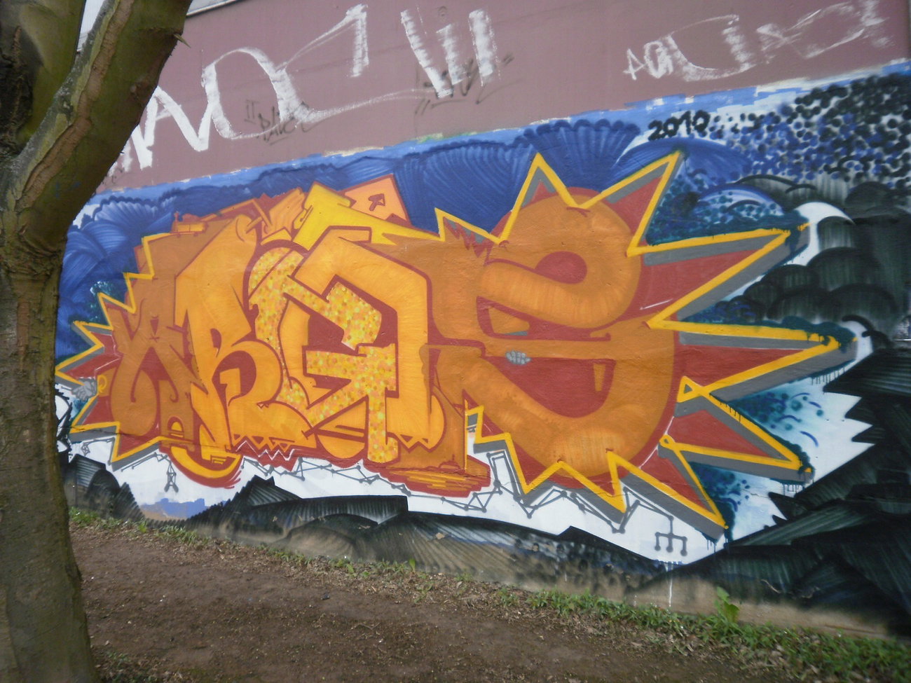 Graffiti Wall - Photo by geracity
