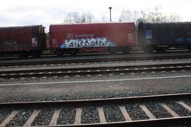 Graffiti Wall - Photo by geracity