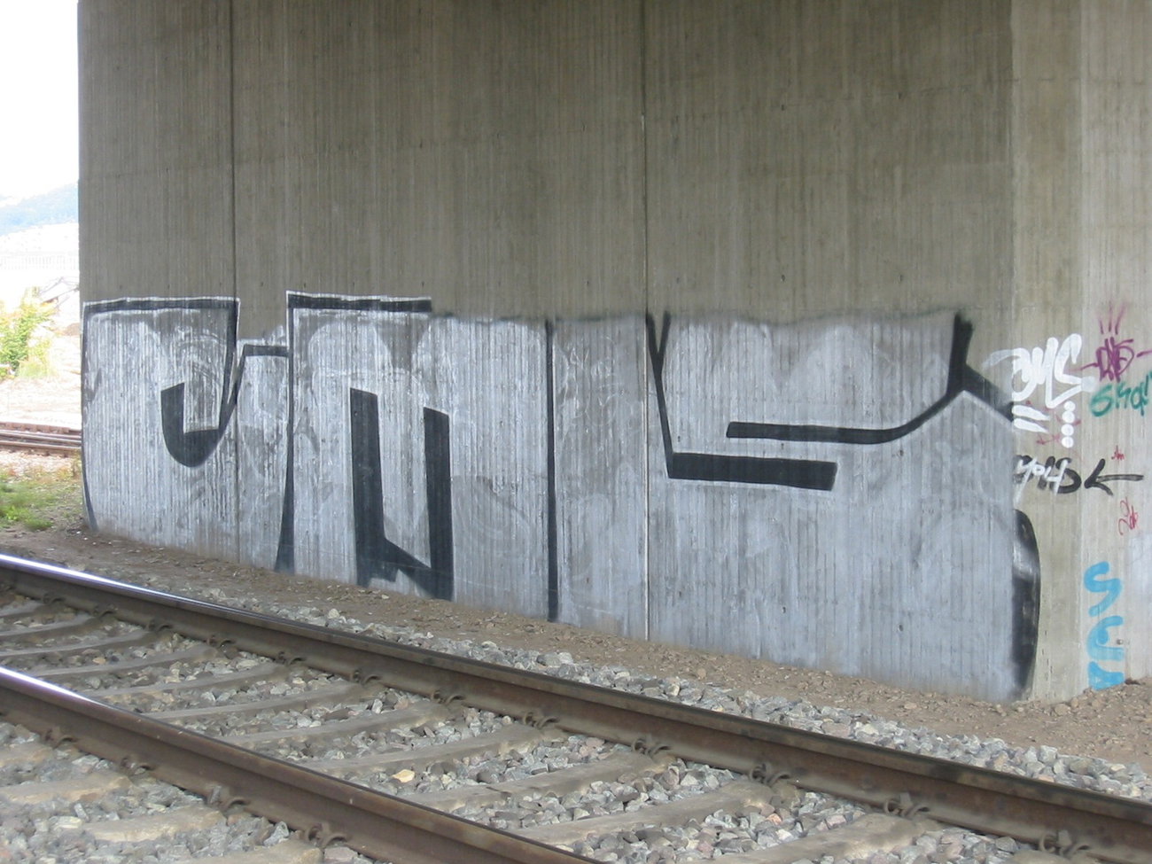 Graffiti Wall - Photo by geracity - cms