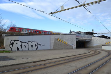 Graffiti Bombing in Gera - Photo by geracity - rdm, redröm