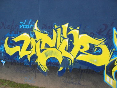 Graffiti Wall - Photo by geracity - visir