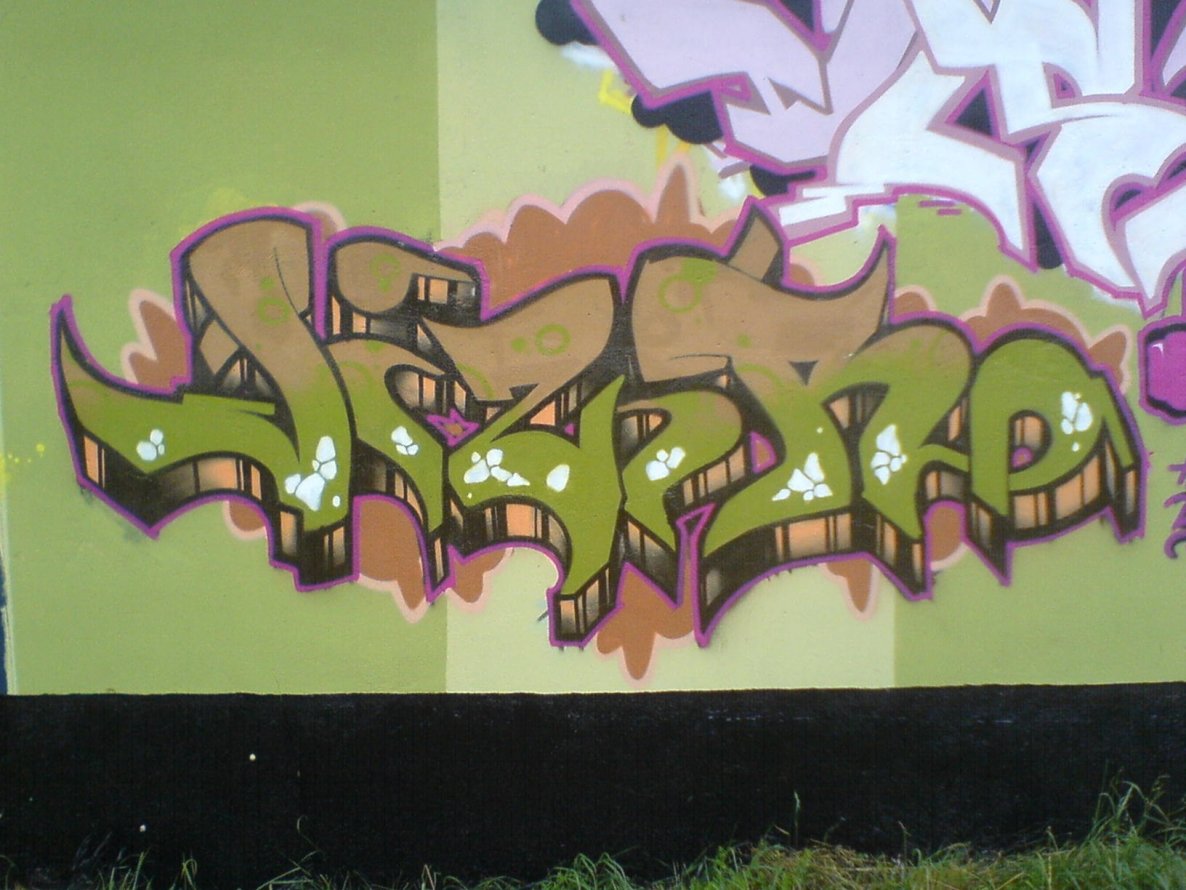 Graffiti Wall in gera - Photo by geracity - vizir