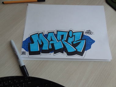 Graffiti Sketch - Photo by ghetto - mariux-maris