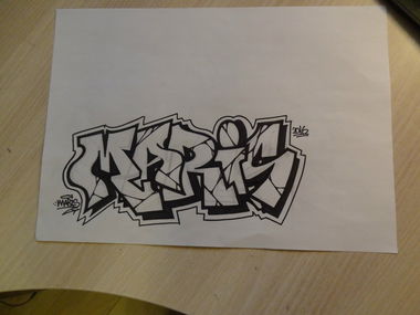 Graffiti Sketch - Photo by ghetto - mariux-maris
