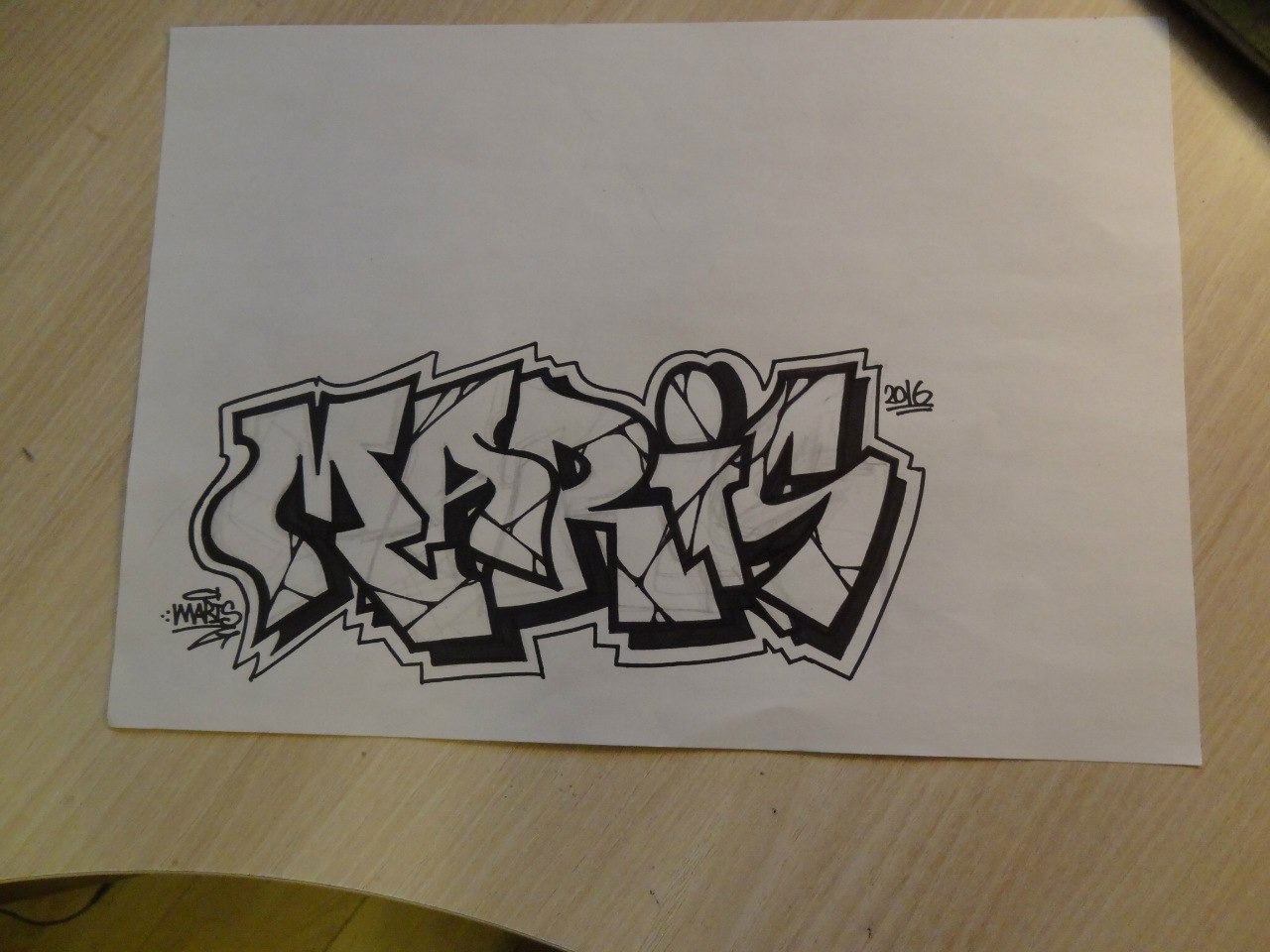 Graffiti Sketch - Photo by ghetto - mariux-maris
