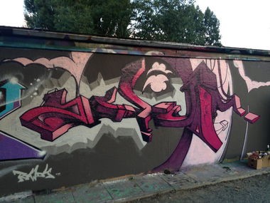 Graffiti Wall - Photo by ghettoklaus - scrum