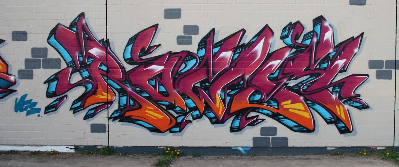 Graffiti Wall - Photo by ghettoklaus - rowdy