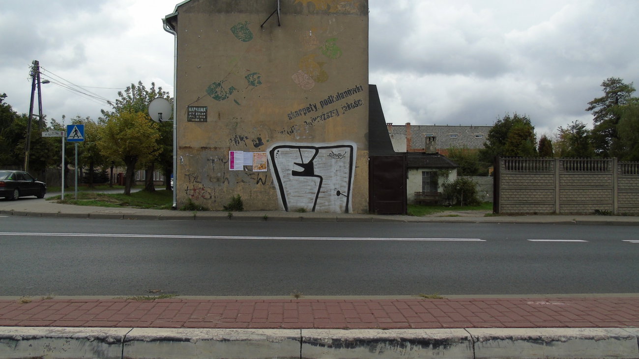 Graffiti Bombing - Photo by gintonic - eo, crew, bombing (2015)