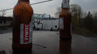 Graffiti Bombing - Photo by gintonic - chrome, winter, eo