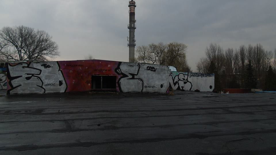 Graffiti Bombing - Photo by gintonic - eo, crew, local