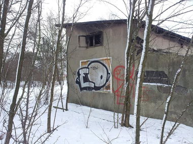 Graffiti Bombing - Photo by gintonic - eo, crew, local