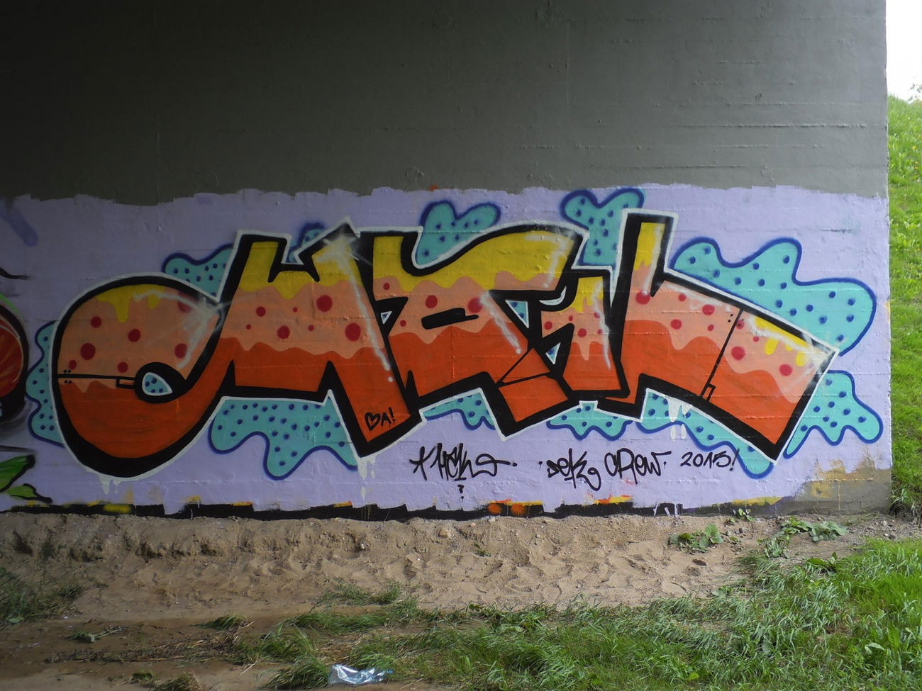 Graffiti Wall - Photo by gloszezlewu