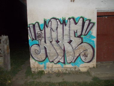 Graffiti Wall - Photo by goes1 - nixe, graff (2014)