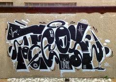 Graffiti Wall in Halle - Photo by goodhuman - tacos, tacosone, tacosuno (2013)