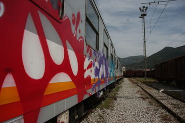 Graffiti Train - Photo by gorosh - zcg (2013)