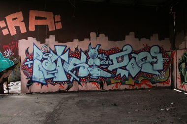 Graffiti Wall - Photo by graffiti_bs - Rats, Doqs, RA (2012)