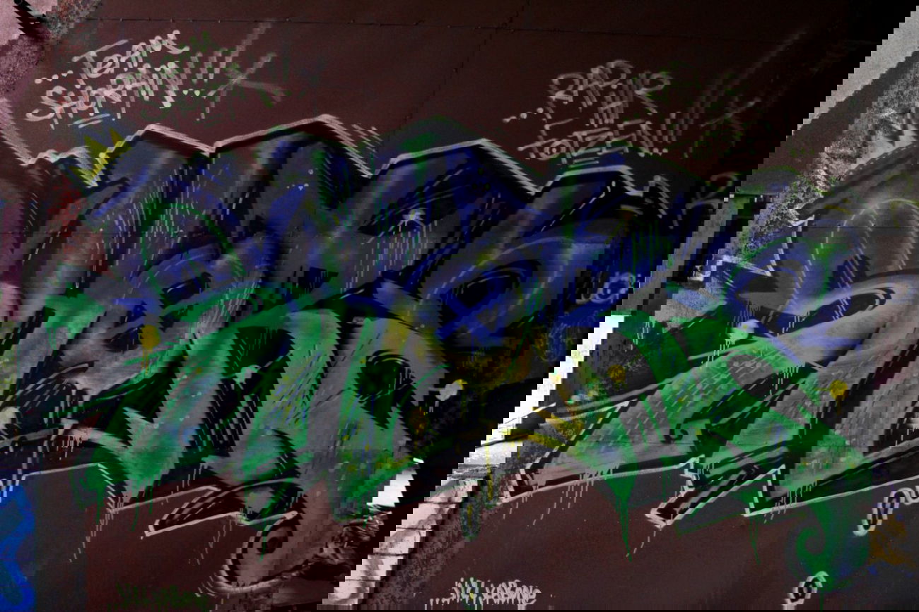 Graffiti Wall - Photo by graffiti_bs - Team, Shorain, TS