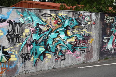 Graffiti Wall - Photo by graffiti_bs - Hall, Aurich, Ples
