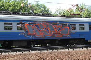 Graffiti Train in Moscow - Photo by greybluewarrior - tsm, oner, bigmak