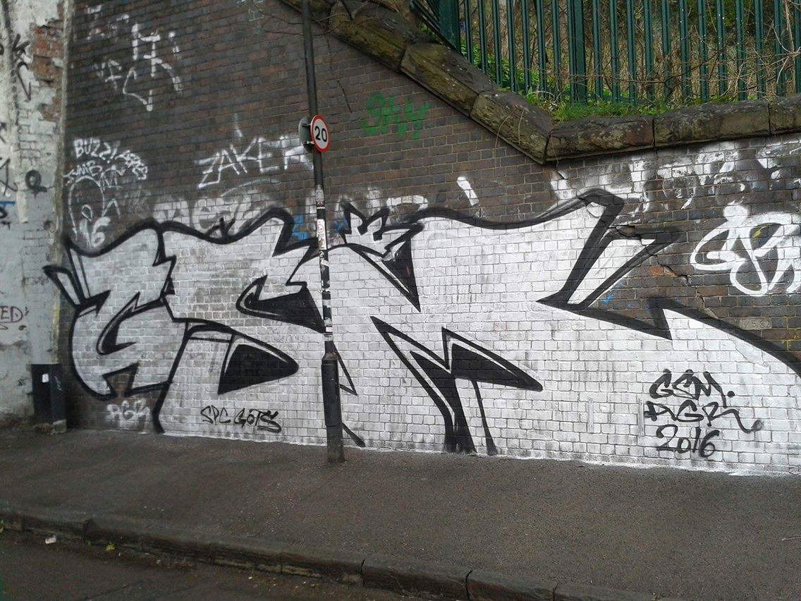 Graffiti Bombing - Photo by gsmcrew (2016)