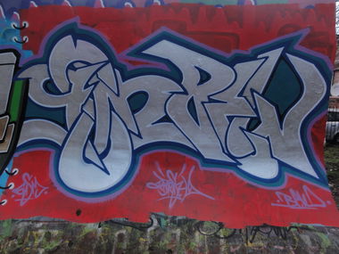 Graffiti Wall - Photo by gsmcrew - gsm (2011)