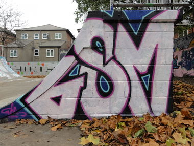 Graffiti Wall - Photo by gsmcrew - gsm (2010)