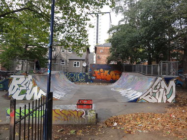 Graffiti Wall - Photo by gsmcrew - gsm (2011)