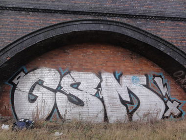 Graffiti Bombing - Photo by gsmcrew - gsm (2013)