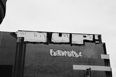 Graffiti Bombing - Photo by haftbefehl - 1UP, KASPER, Berlin