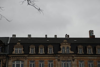 Graffiti Bombing - Photo by haftbefehl - Rooftop, OSF, AMOR (2012)