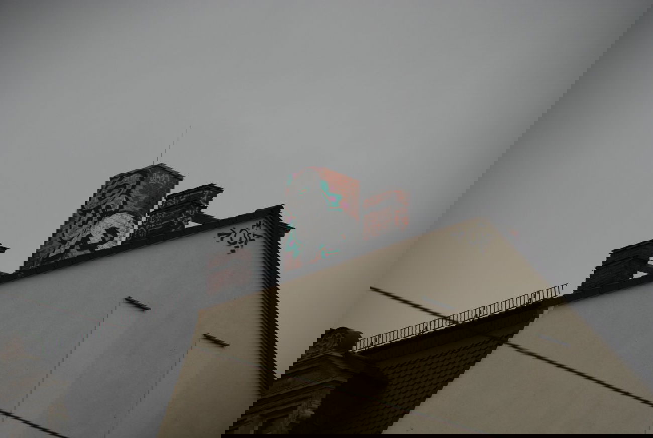 Graffiti Bombing - Photo by haftbefehl - OSF, AMOR, Dresden (2012)