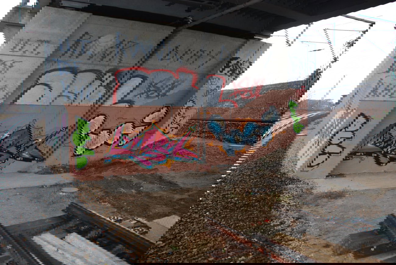 Graffiti Bombing - Photo by haftbefehl - BGS, EVG, KERL (2010)