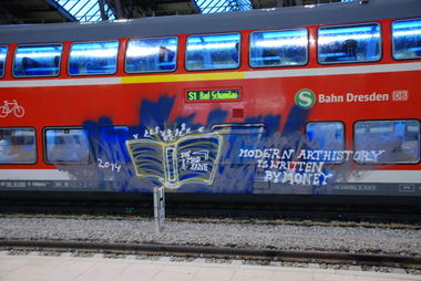 Graffiti Train - Photo by haftbefehl - Non-Writing, Art, Train (2014)