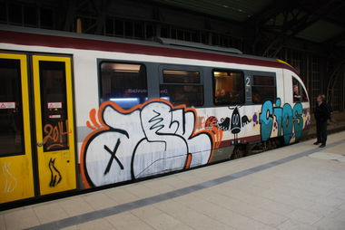 Graffiti Train - Photo by haftbefehl - ASK, CIOS, Train (2014)