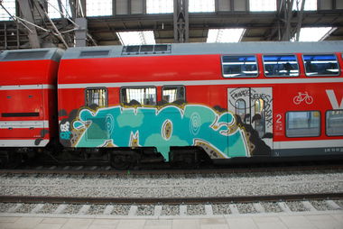 Graffiti Train - Photo by haftbefehl - AMOR, NESTI, EF (2014)