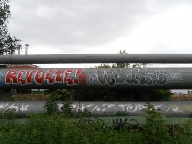 Graffiti Bombing in Jena - Photo by hainz107 - revolte!, wlc, mfs
