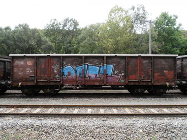 Graffiti Train - Photo by hainz107 - deos, dnk