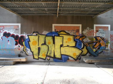 Graffiti Bombing in Weimar - Photo by hainz107 - kwz