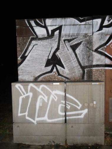 Graffiti Bombing in Rudolstadt - Photo by hainz107 - irre