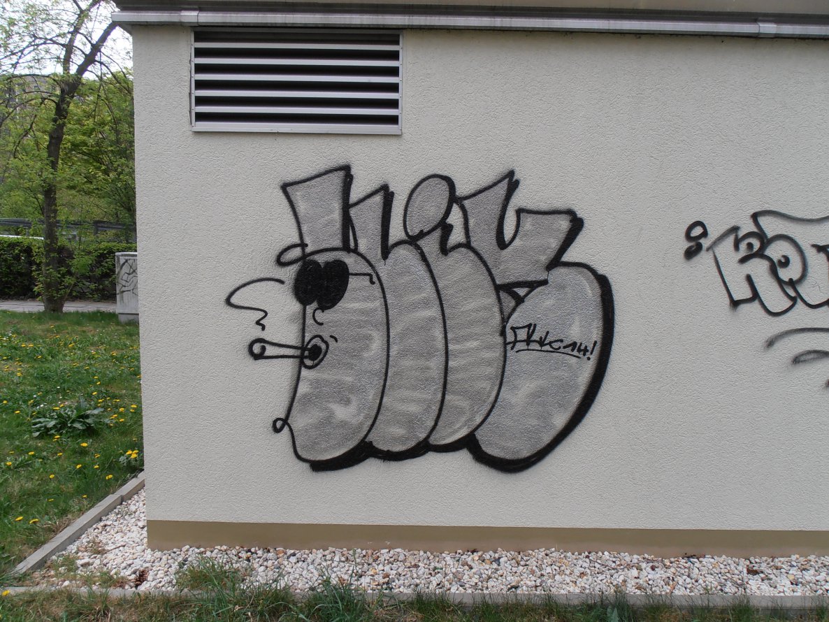 Graffiti Bombing in Jena - Photo by hainz107 - blik